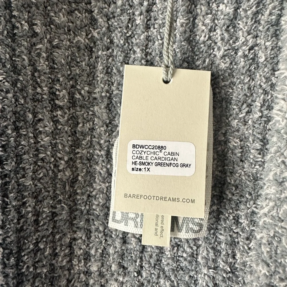 NWT Barefoot Dreams Cozy Chic Cabin Cable Cardigan 1X - Picture 6 of 12